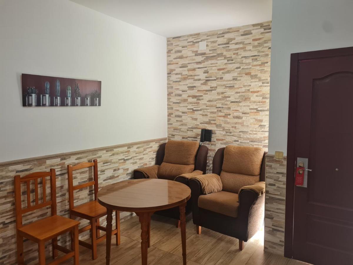 Hotel Balneario Fuentes Del Trampal Carmonita Kültér fotó