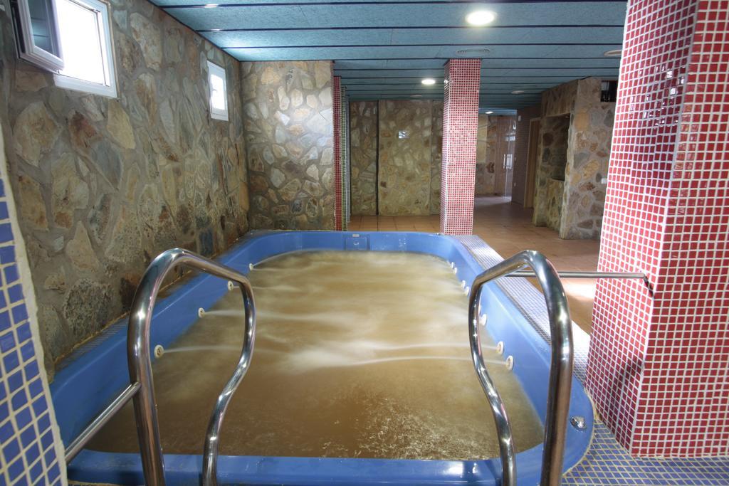 Hotel Balneario Fuentes Del Trampal Carmonita Kültér fotó