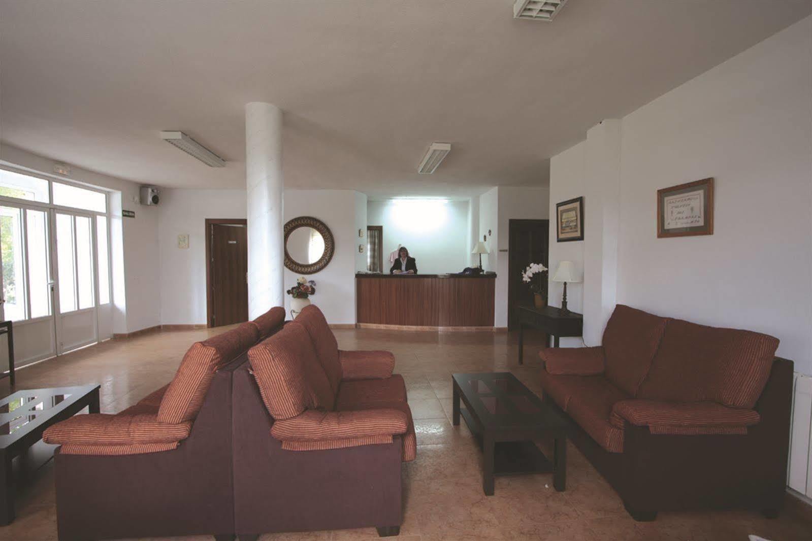 Hotel Balneario Fuentes Del Trampal Carmonita Kültér fotó